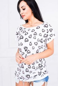 T-shirt damski nadruk w serduszka