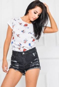 T-shirt z nadrukiem: róże serca napisy