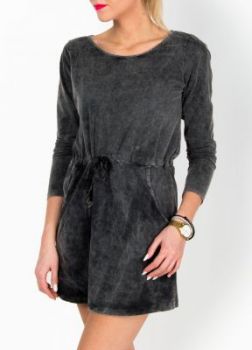 Marmurkowa sukienka kieszenie