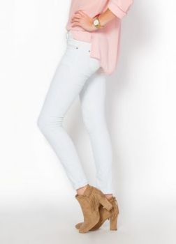 Jeans rurki jasny odcień