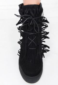 Sneakersy botki frędzle sznurowane