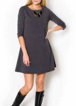 Trapezowa sukienka plisa kieszenie