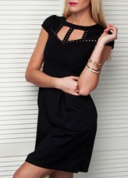 Sukienka kloszowana efektowny dekolt