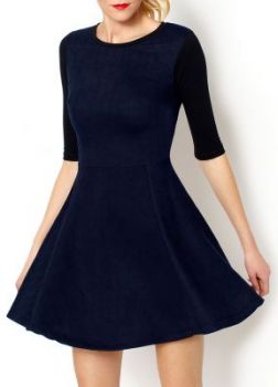 Sukienka rozkloszowana wytłaczany wzór