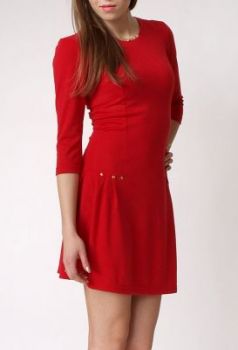 Kloszowana sukienka zdobienia