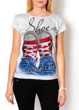 T-shirt z aplikacją