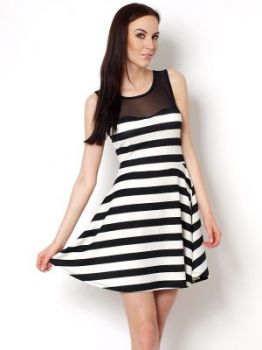 -20% SALE Rozkloszowana sukienka w paski