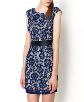 Elegancka sukienka mini  koronka